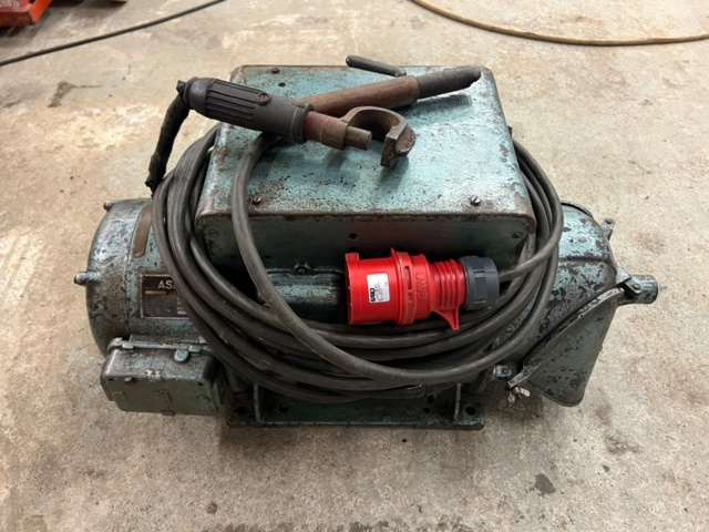 1471210-9 Elsvets ASEA 125A