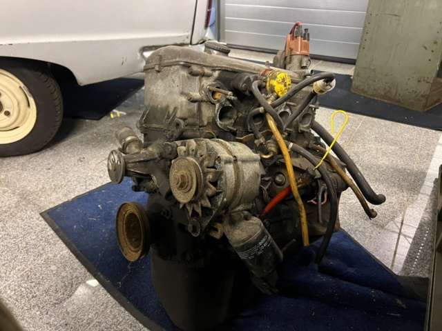 1471213-9 Motor BMW 2002