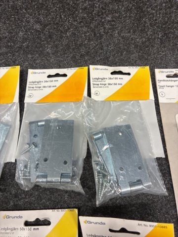 1471182-4 Electrical materials, door stops, hinges, towel racks, etc.