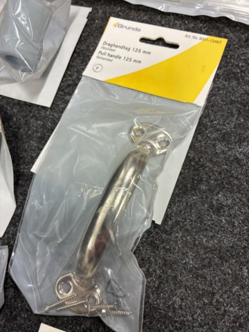 1471182-14 Electrical materials, door stops, hinges, towel racks, etc.