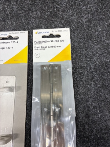 1471182-18 Electrical materials, door stops, hinges, towel racks, etc.