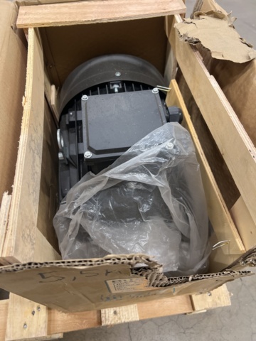 1471085-6 3-fasmotor Busck T3A132S-4 5,5kw 1400 r/m 400/690V B3