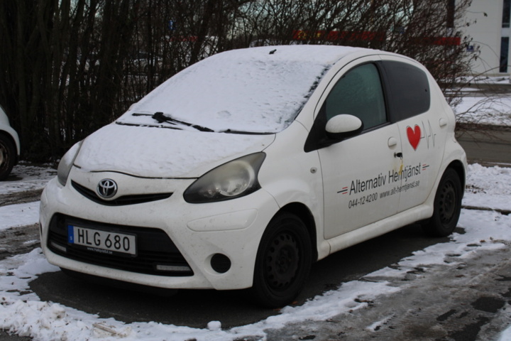 1468937-1 Toyota Aygo 5-dörrar 1.0 VVT-i Manuell, 68hk, 2014 rep. objekt (HLG680)