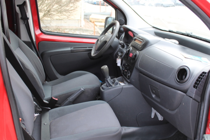 1468942-20 Citroën Nemo 1.4 HDi, 2010, 13351 mil (LNE618)