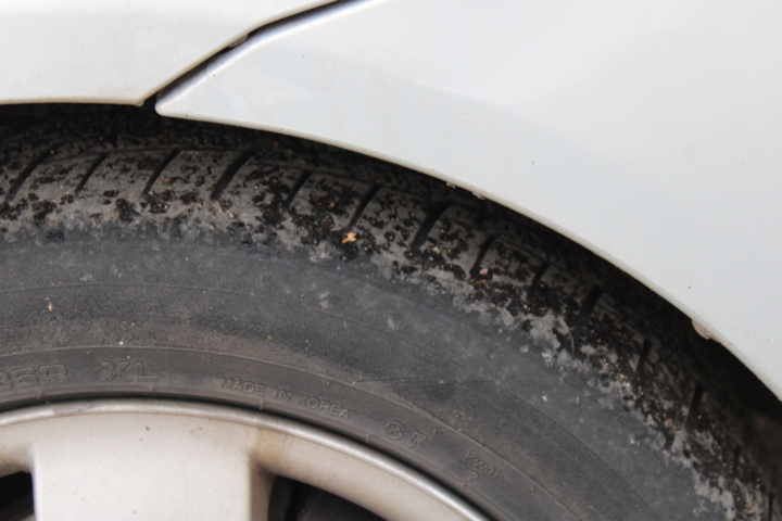 1468945-14 Renault Clio 1.4 2003, automat, 9871 mil (UDH897)