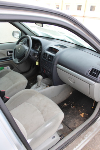 1468945-15 Renault Clio 1.4 2003, automat, 9871 mil (UDH897)