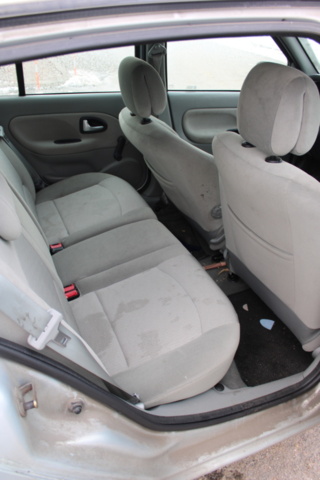 1468945-17 Renault Clio 1.4 2003, automat, 9871 mil (UDH897)