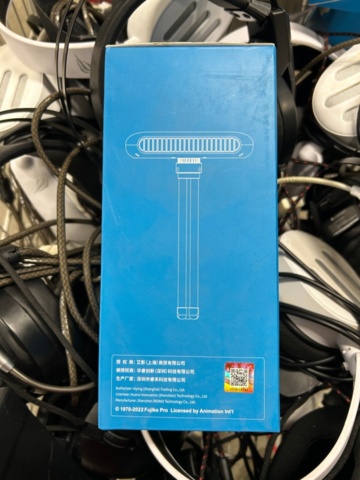 1442496-18 Samling med tillbehör och gamingutrustning från internetkafé