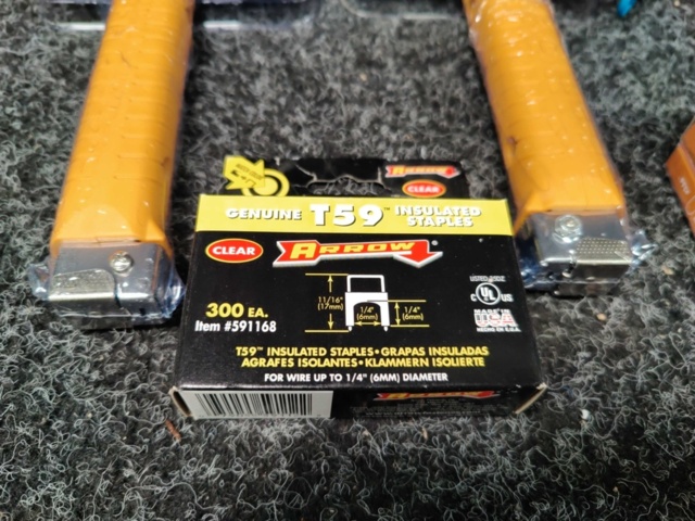 1468646-11 Häftpistoler med klammers Arrow