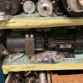 1457437-21 Collection of various pumps - hydraulics, component parts, etc.