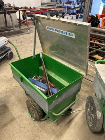 1470146-4 Verktygsvagn med innehåll - Kvickman