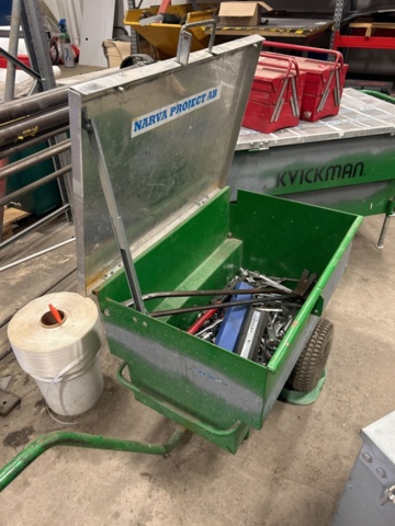 1470146-6 Verktygsvagn med innehåll - Kvickman