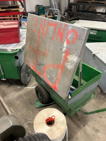 1470146-7 Verktygsvagn med innehåll - Kvickman