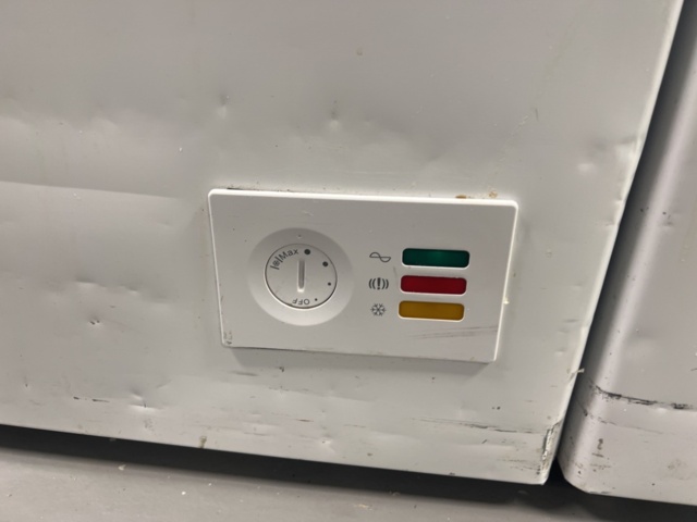 1469512-3 Frysboxar 2 st - Cylinda C300-HC