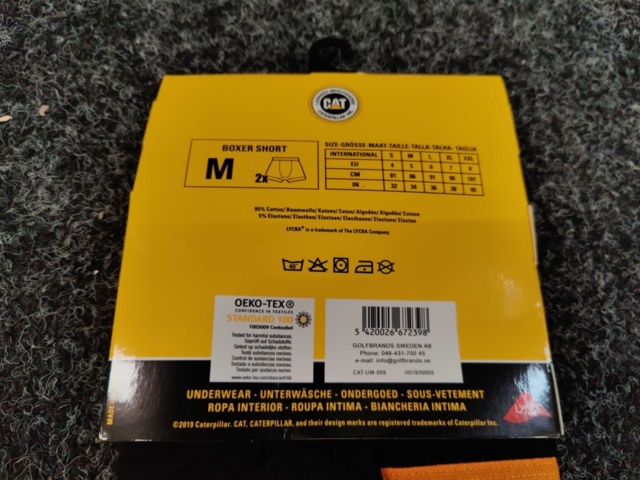 1468687-8 Suspenders, underpants and goggles