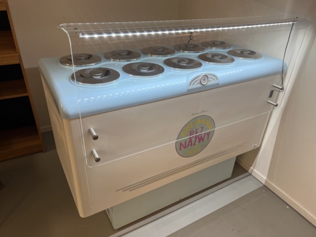 1469519-1 Glassdisk med 10 st fack - Mondial Framec Dolce Vita 10