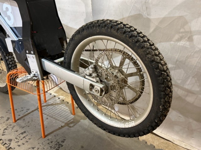 1457448-4 Elektrisk enduro/cross - Cake Kalk