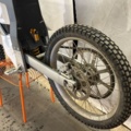 1457449-5 Elektrisk enduro/cross med Öhlins-dämpare - Cake Kalk