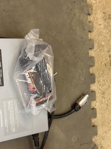 1457449-13 Elektrisk enduro/cross med Öhlins-dämpare - Cake Kalk