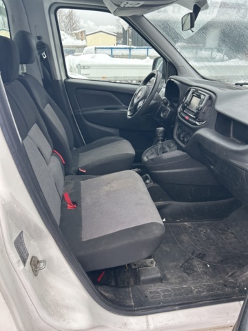 1470158-21 Fiat Doblò WORK UP 1.6 Multijet Manuell, 105hk -2022