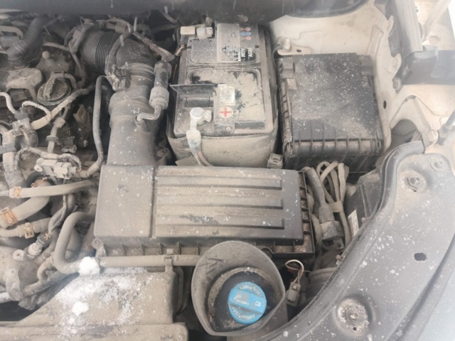 1401225-29 Volkswagen Caddy Van 2.0 TDI BMT -2019 Reparationsobjekt