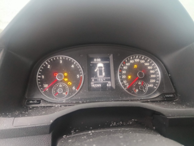 1401225-32 Volkswagen Caddy Van 2.0 TDI BMT -2019 Reparationsobjekt