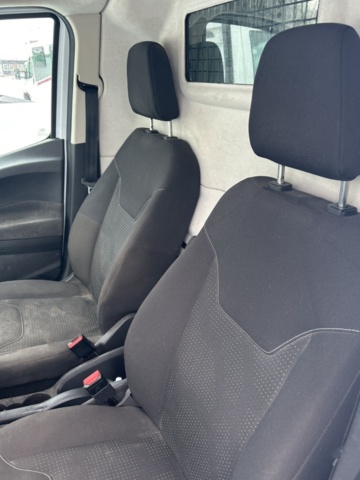 1470159-16 Ford Transit Courier 1.0 EcoBoost Manuell, 100hk -2020