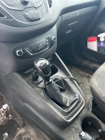 1470159-18 Ford Transit Courier 1.0 EcoBoost Manuell, 100hk -2020