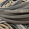 1471146-3 Lot with V-belts