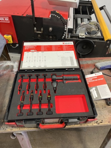 1421699-4 Nitmuttertång med tillbehör - Würth HES 412