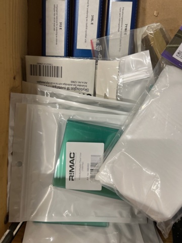 1471152-7 Assortment of welding accessories