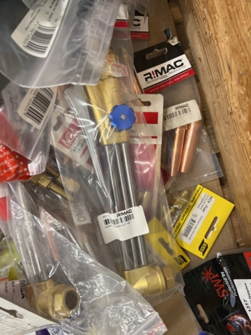 1471153-5 Lot of welding accessories