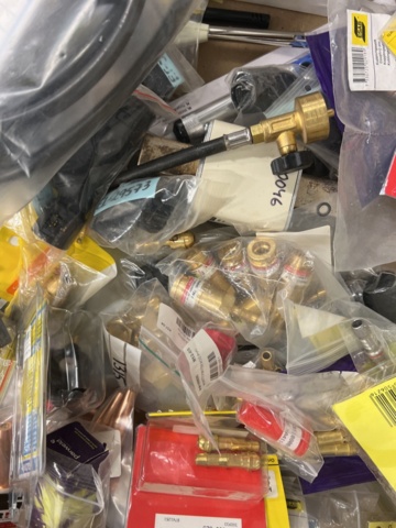 1471153-8 Lot of welding accessories