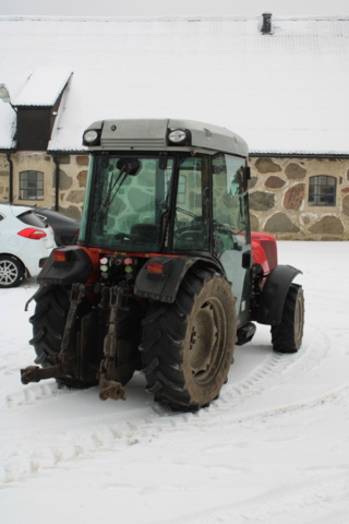 1470707-6 Traktor Massey Ferguson 3435GE 2004 (2481 h)