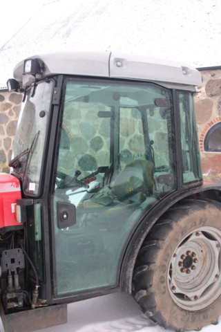 1470707-19 Traktor Massey Ferguson 3435GE 2004 (2481 h)