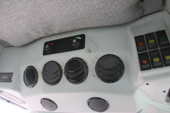 1470707-38 Traktor Massey Ferguson 3435GE 2004 (2481 h)