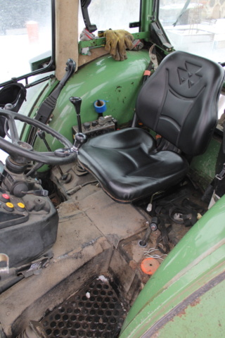 1470706-43 Traktor med frontlastare Fendt 280S 2003 (6710 h)