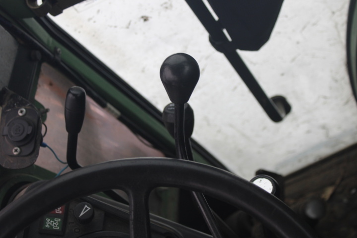 1470706-45 Traktor med frontlastare Fendt 280S 2003 (6710 h)