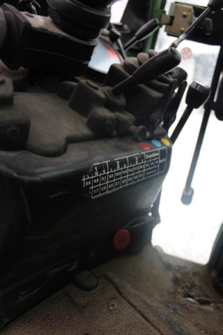 1470706-51 Traktor med frontlastare Fendt 280S 2003 (6710 h)