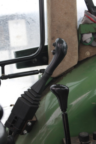1470706-52 Traktor med frontlastare Fendt 280S 2003 (6710 h)