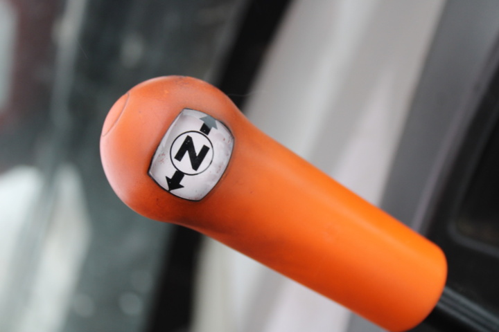 1470708-42 Traktor Massey Ferguson 3640GE 2013 (4164 h)