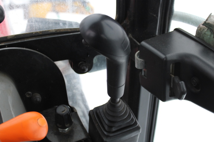 1470708-43 Traktor Massey Ferguson 3640GE 2013 (4164 h)