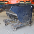 1470710-1 Tippcontainer på hjul