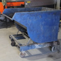 1470711-1 Tippcontainer på hjul