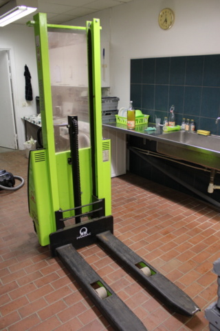 1470729-2 Pallstaplare Pramac TX10 2007 (1 ton / 2 meter)