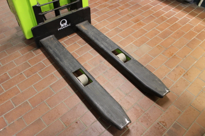 1470729-3 Pallstaplare Pramac TX10 2007 (1 ton / 2 meter)