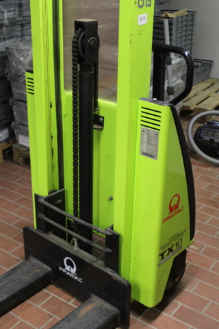 1470729-8 Pallstaplare Pramac TX10 2007 (1 ton / 2 meter)