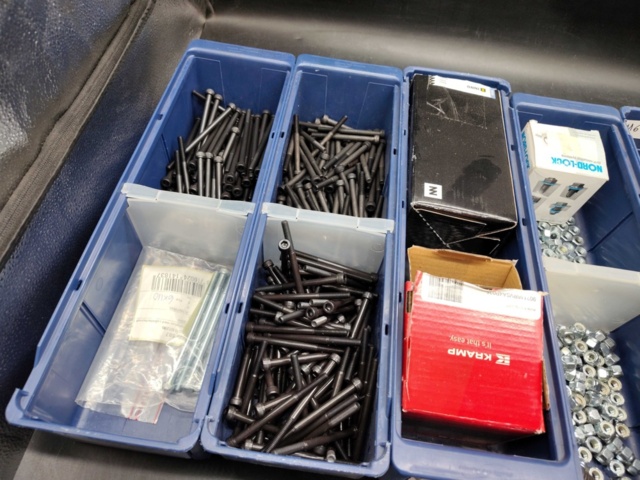 1471035-2 Fästelement - blandat sortiment