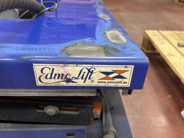 1372889-2 U-lift table - EdmoLift CUB 1000F - 2017