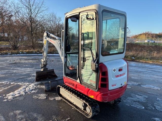 918939-3 Grävmaskin - Takeushi TB216 -2021